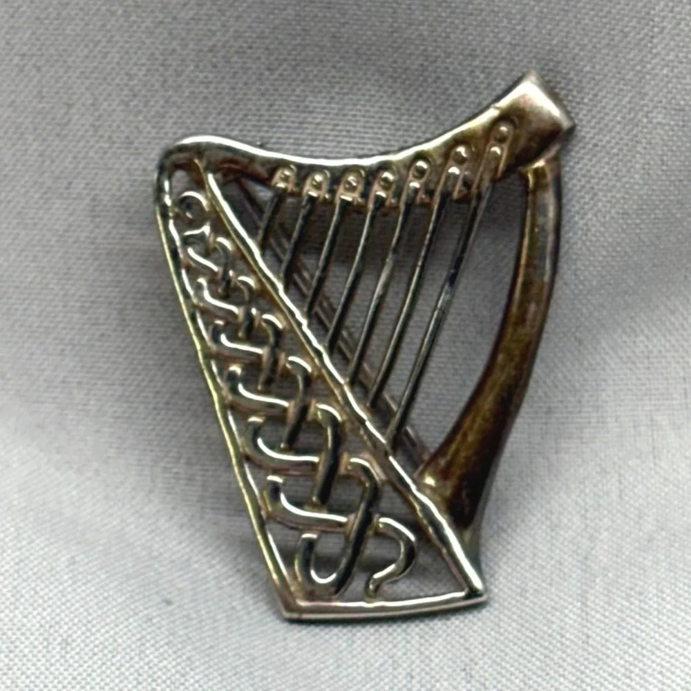 Unbranded Harp Brooch Unisex OS Silver Good Celtic Knot 925 Sterling Vintage